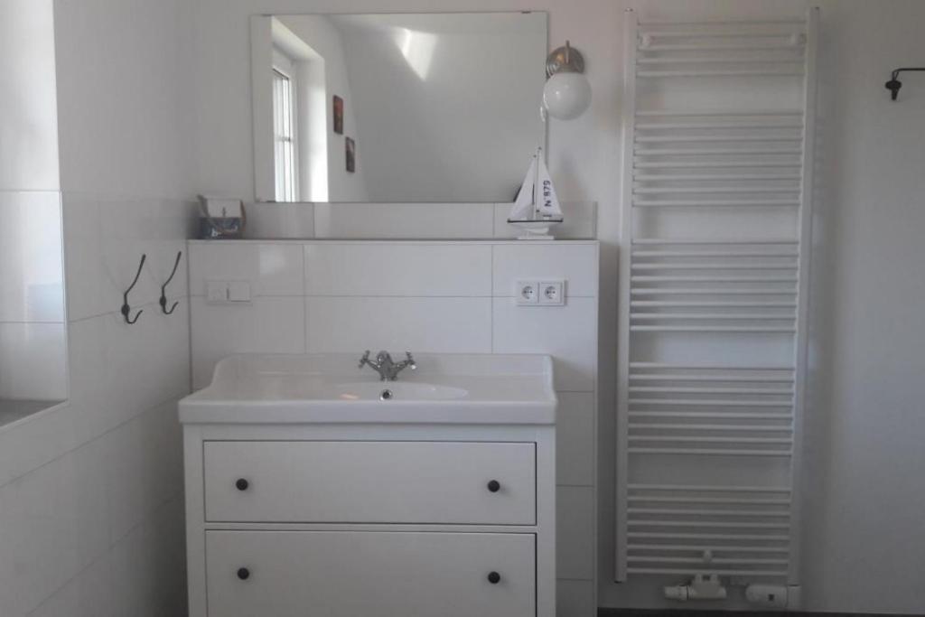 Ferienhaus Finja In Born Extérieur photo
